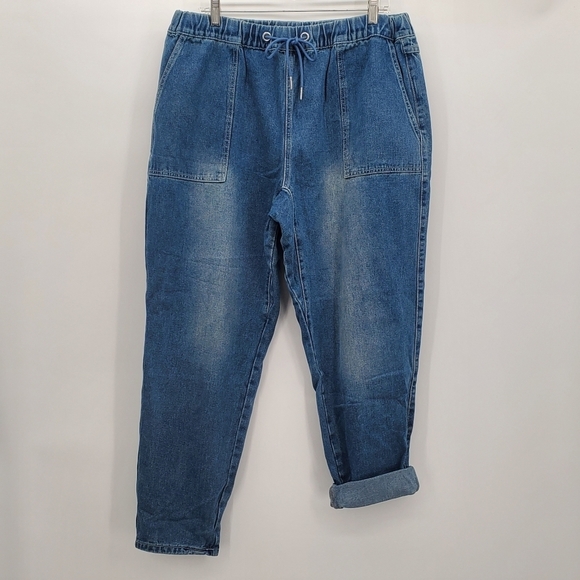 White birch relaxed fit plus size elastic waist denim joggers new without tags - Picture 1 of 8